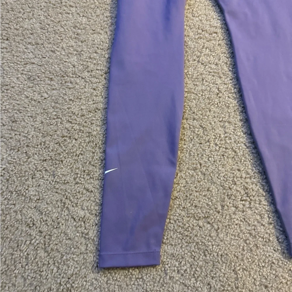 Nike Women's Purple Leggings